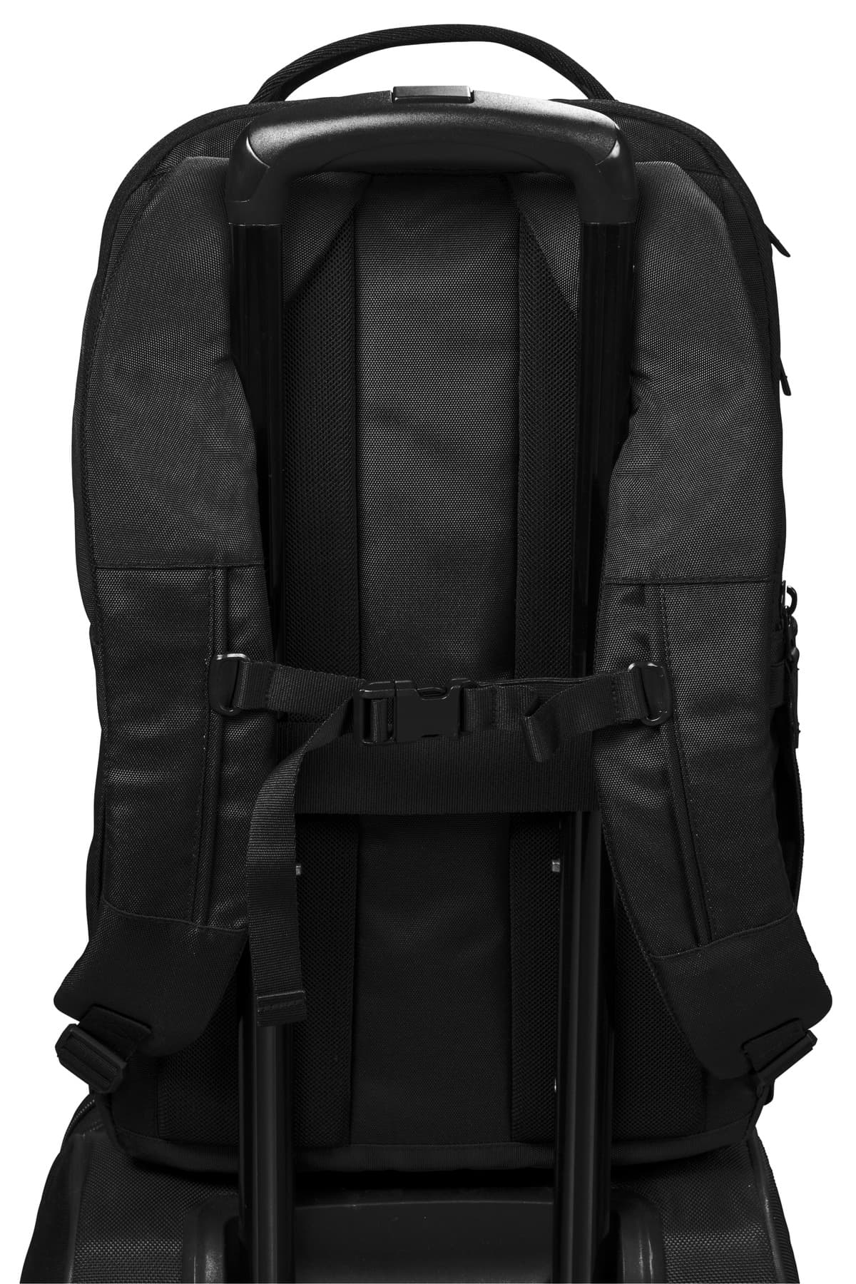 Mercer+Mettle MMB200 in Deep Black